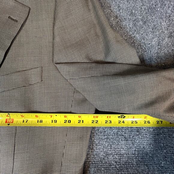 Paul Stuart 2 PC Wool and Silk‎ Suit Size 42-36 Tall/Long Made in Canada - Picture 9 of 12